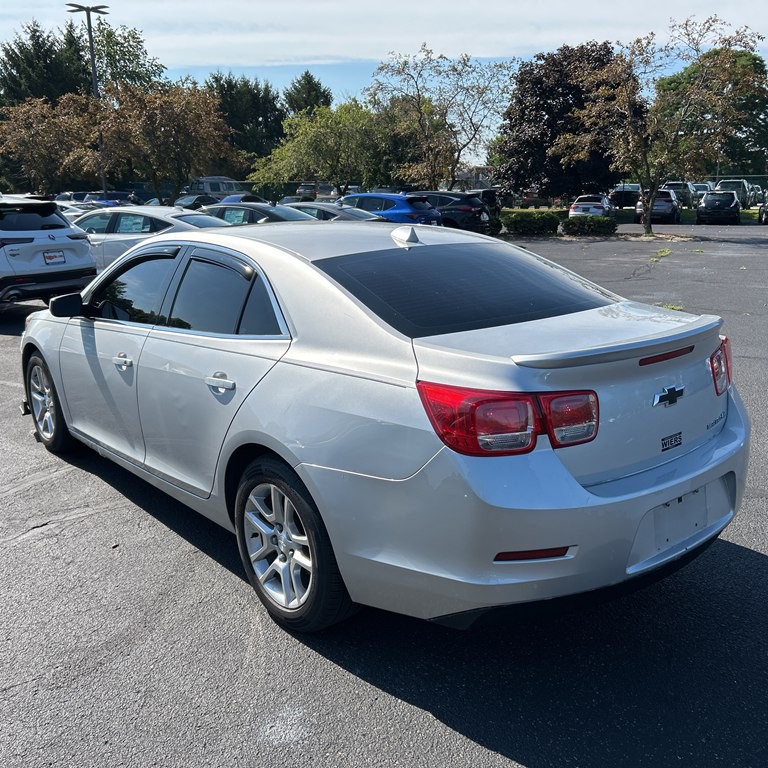 2013 Chevrolet Malibu Image 5