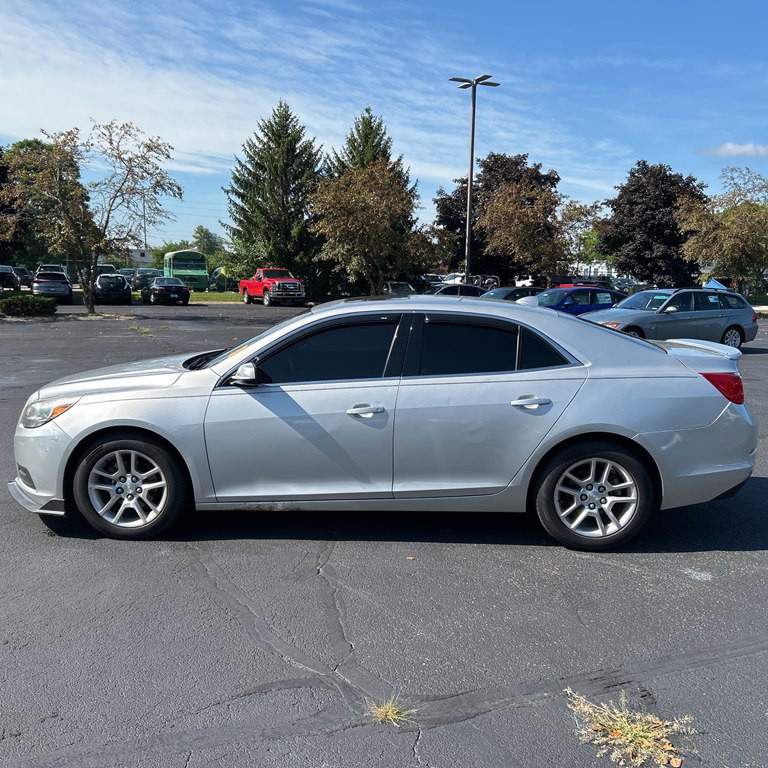 2013 Chevrolet Malibu Image 7
