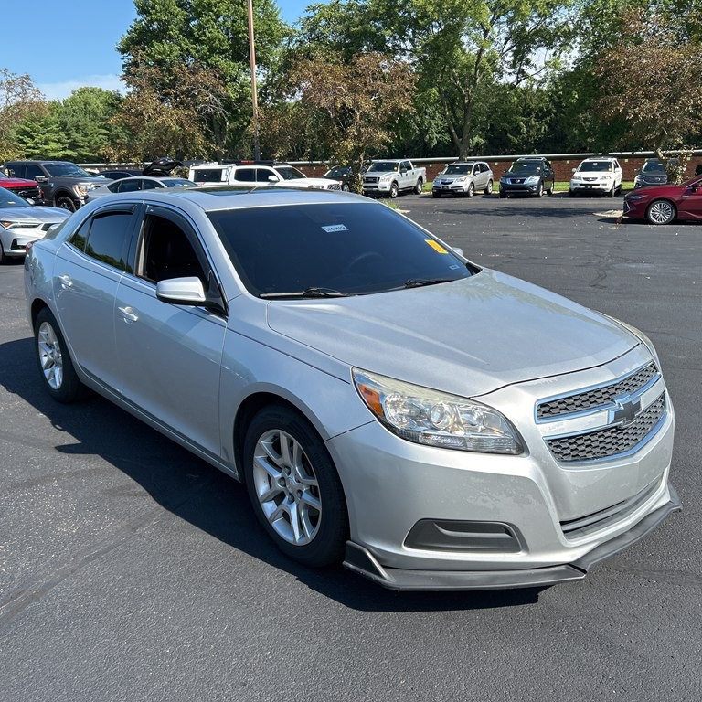 2013 Chevrolet Malibu Image 8