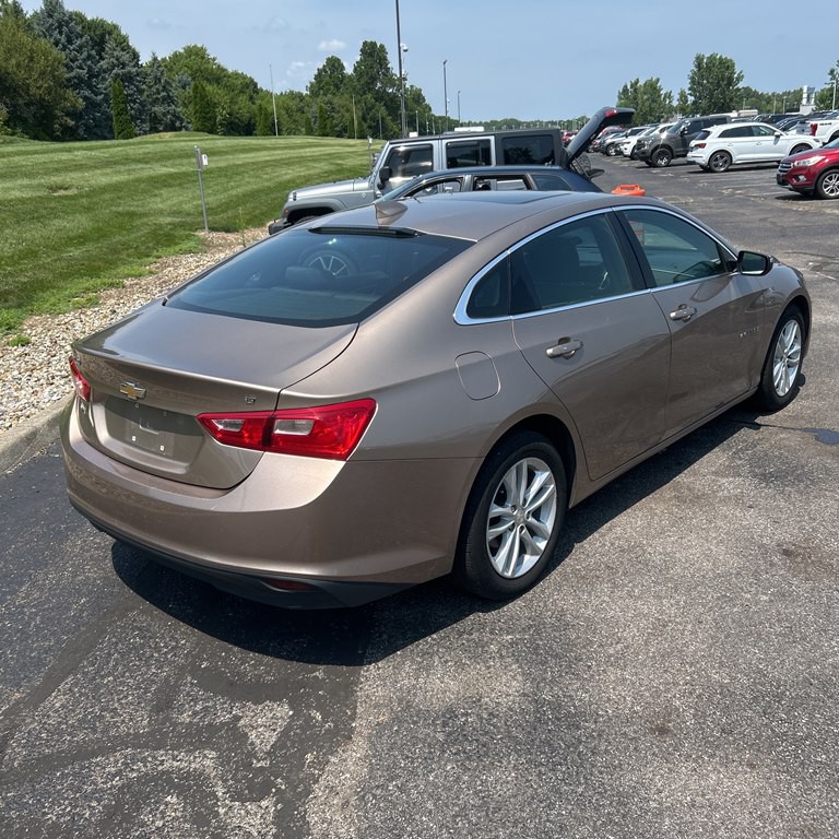 2018 Chevrolet Malibu Image 4