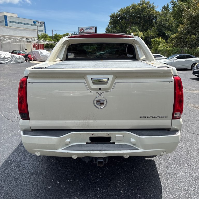 2008 Cadillac Escalade Image 3