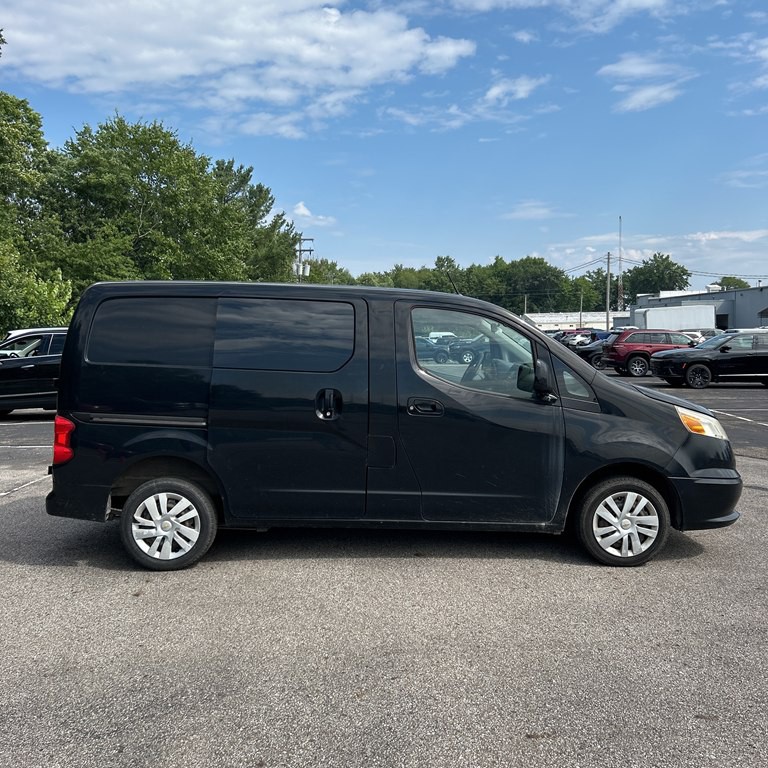 2015 Chevrolet Express Image 1