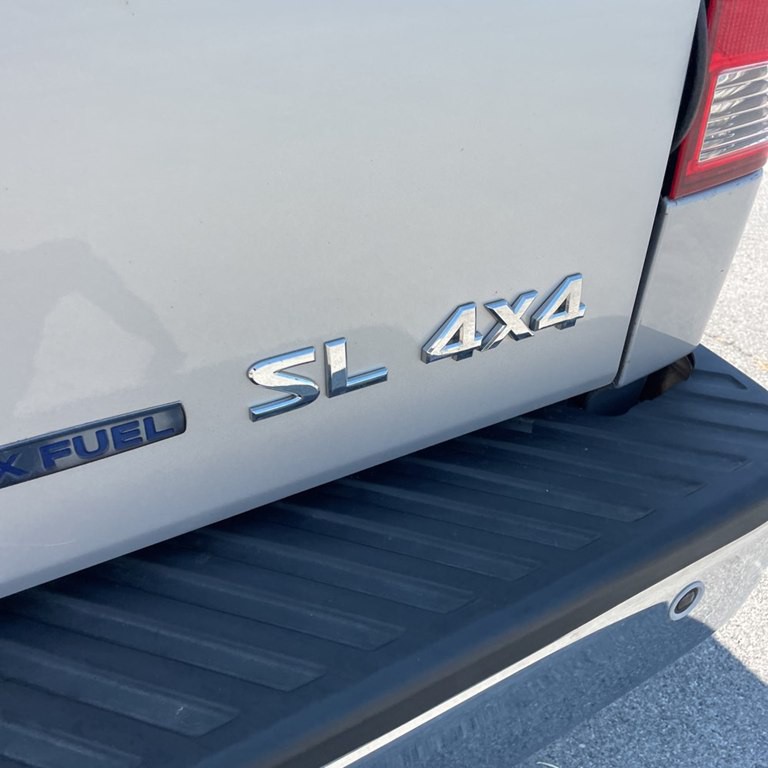 2011 Nissan Titan Image 4