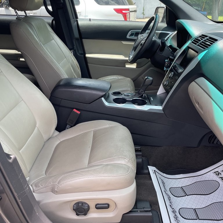 2014 Ford Explorer Image 10