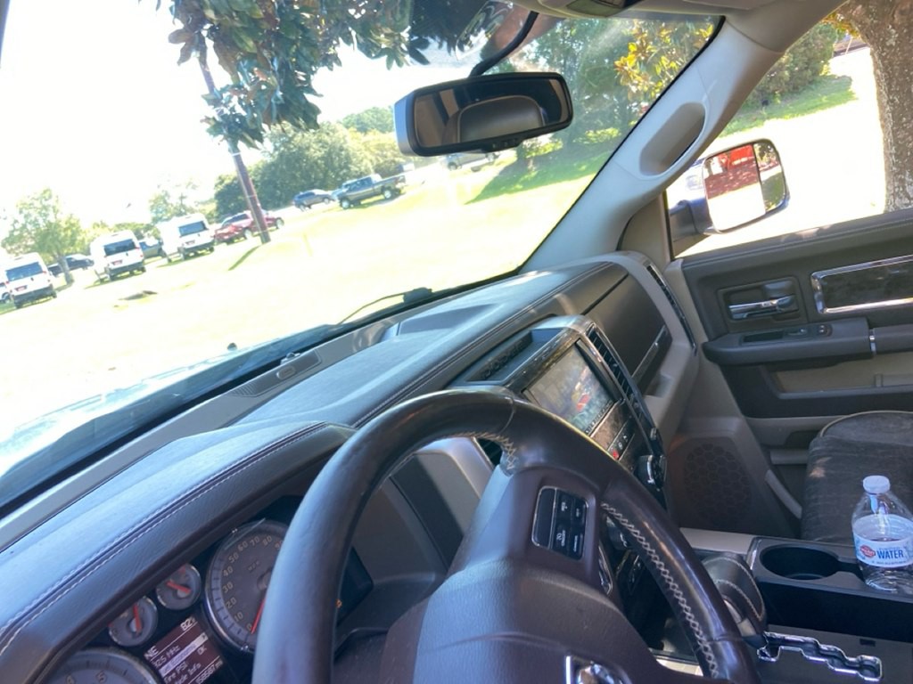 2012 RAM 1500 Image 3