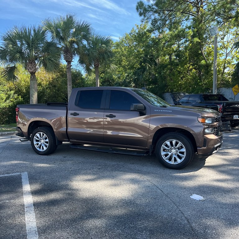 2019 Chevrolet Silverado 1500 Image 1