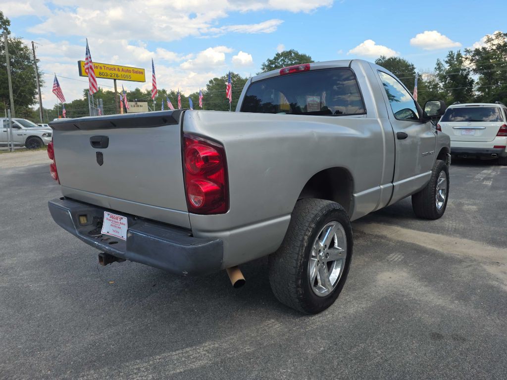 2007 Dodge Ram 1500 Image 3
