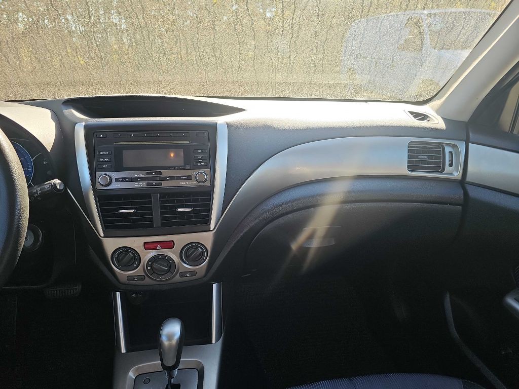 2009 Subaru Forester Image 18