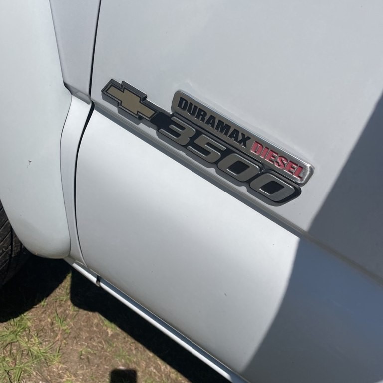 2002 Chevrolet Silverado 1500 Image 14