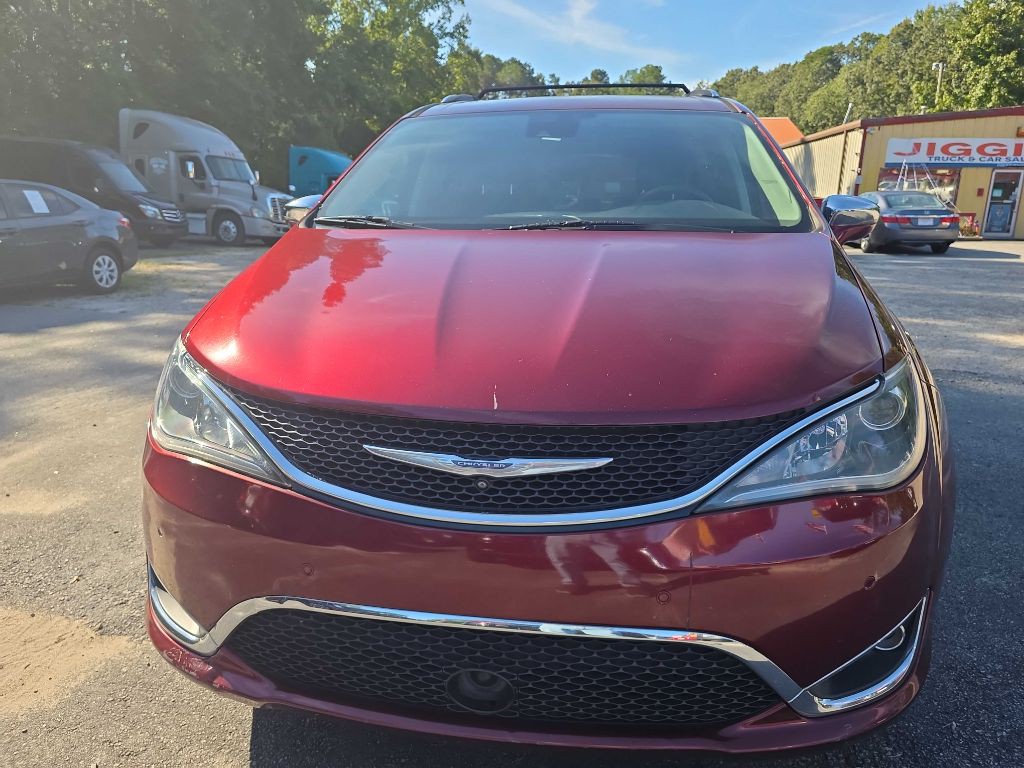 2017 Chrysler Pacifica Image 4