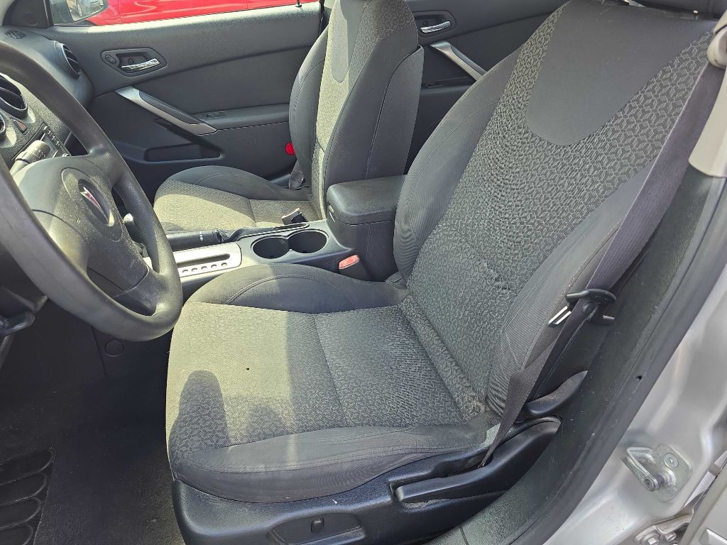 2008 Pontiac G6 Image 11