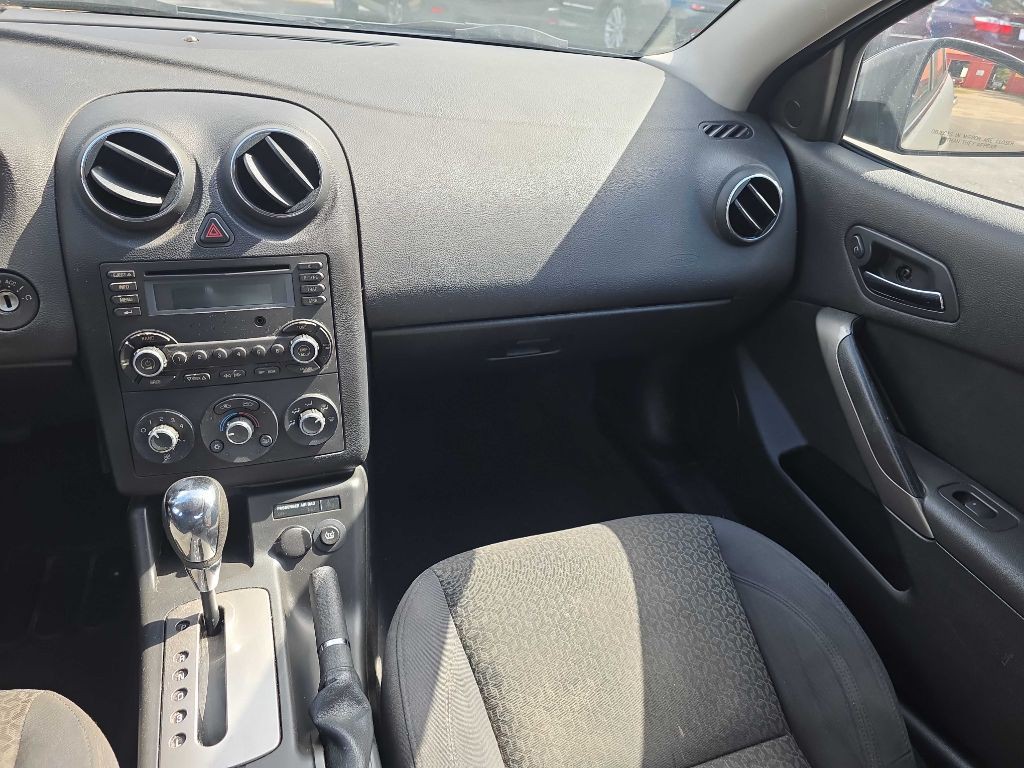 2008 Pontiac G6 Image 13