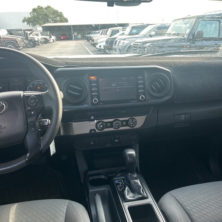 2021 Toyota Tacoma Image 17