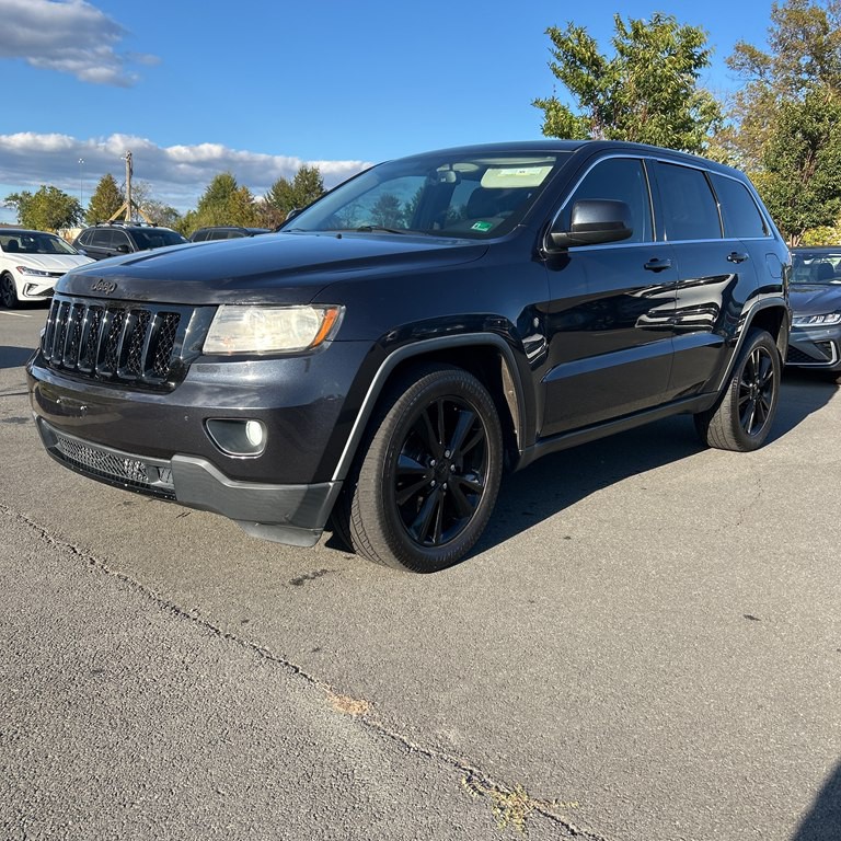 2012 Jeep Grand Cherokee Image 2