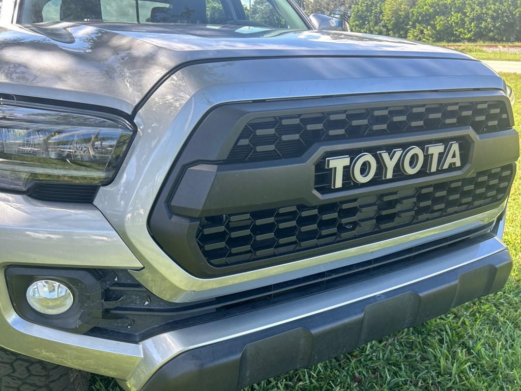 2020 Toyota Tacoma Image 3