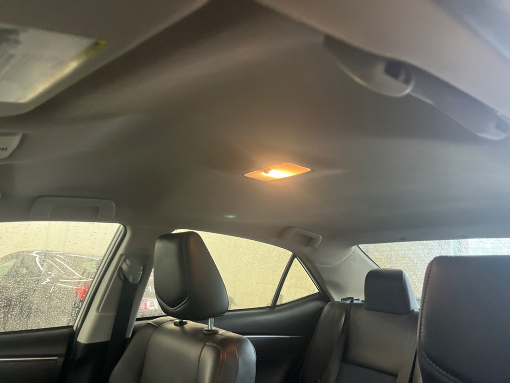 2015 Toyota Corolla Image 2