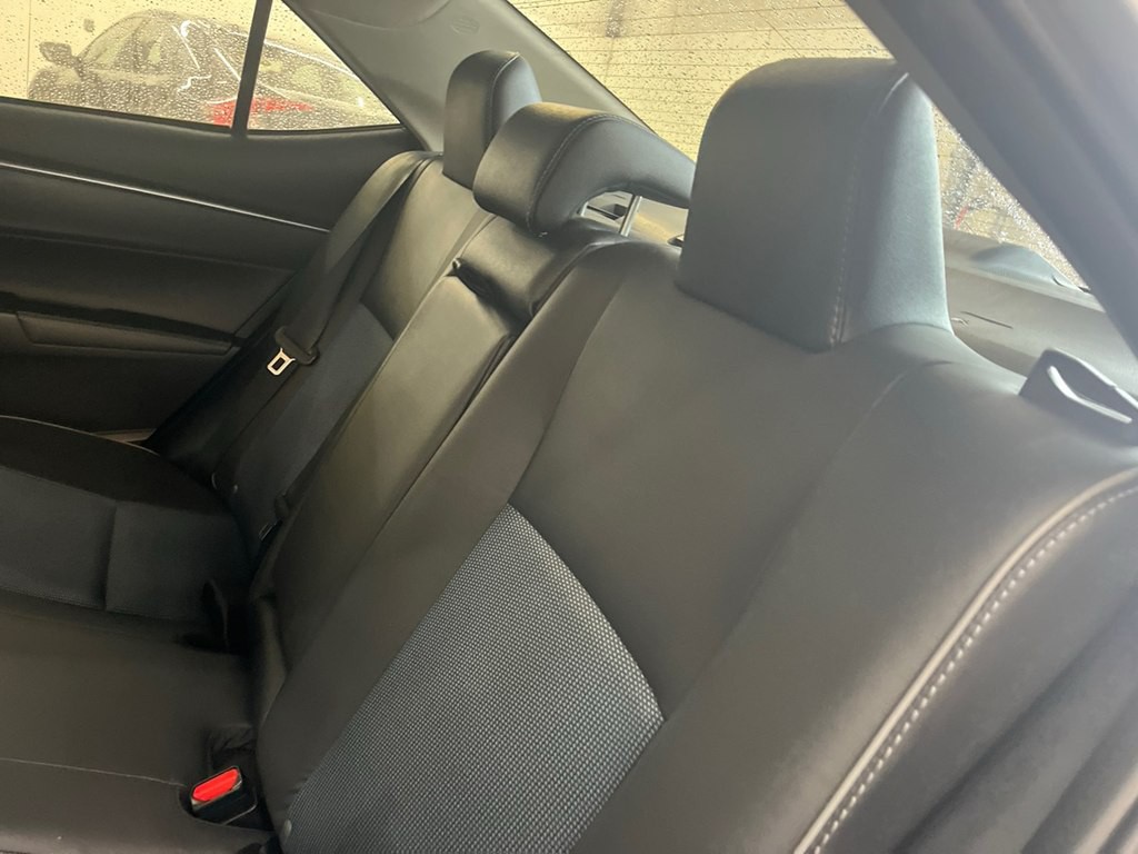 2015 Toyota Corolla Image 7