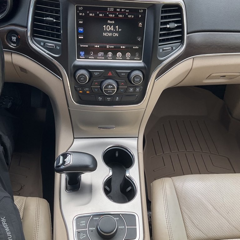2015 Jeep Grand Cherokee Image 12