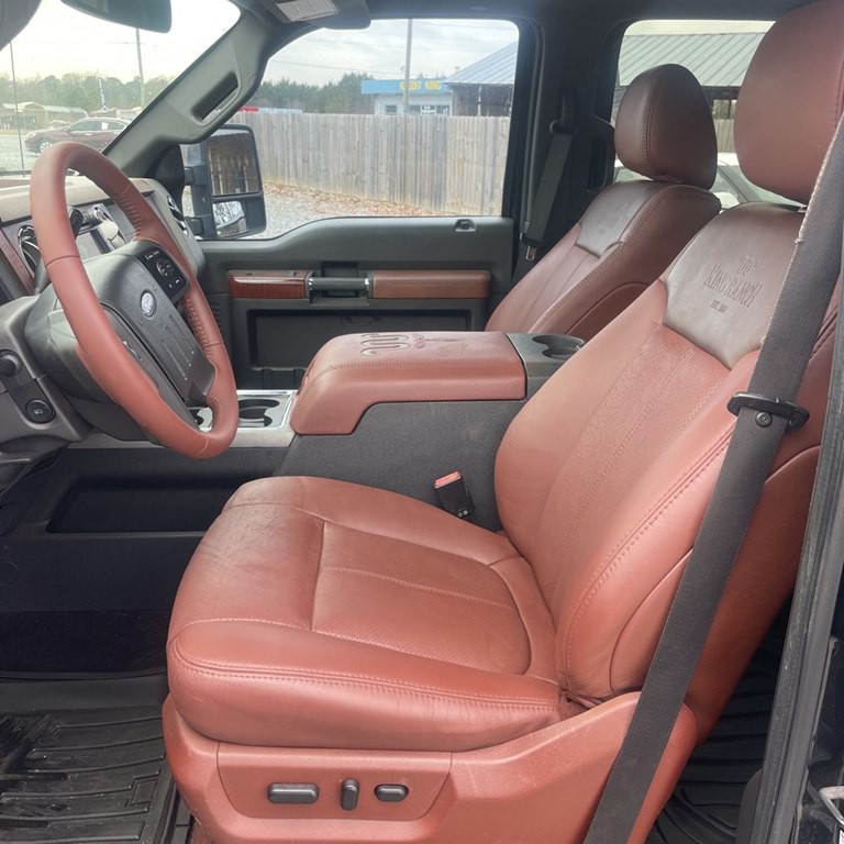 2011 Ford F-250 Image 18