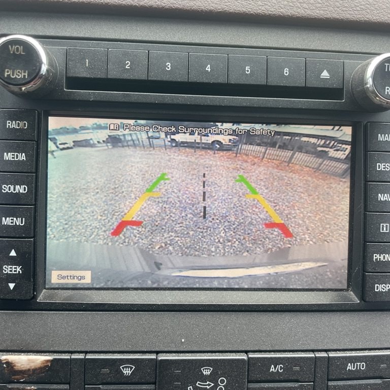 2011 Ford F-250 Image 24