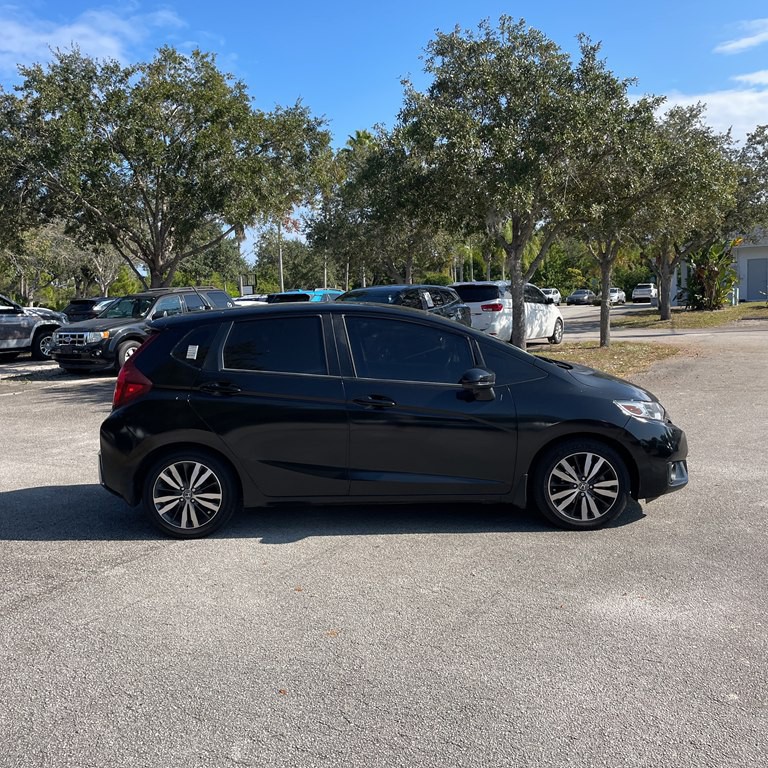 2016 Honda Fit Image 1