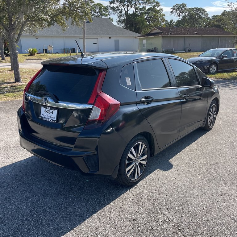 2016 Honda Fit Image 9