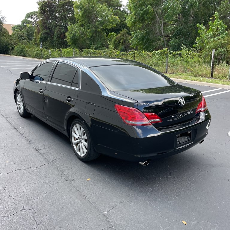 2008 Toyota Avalon Image 5