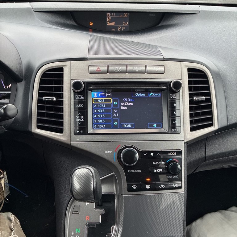 2013 Toyota Venza Image 8