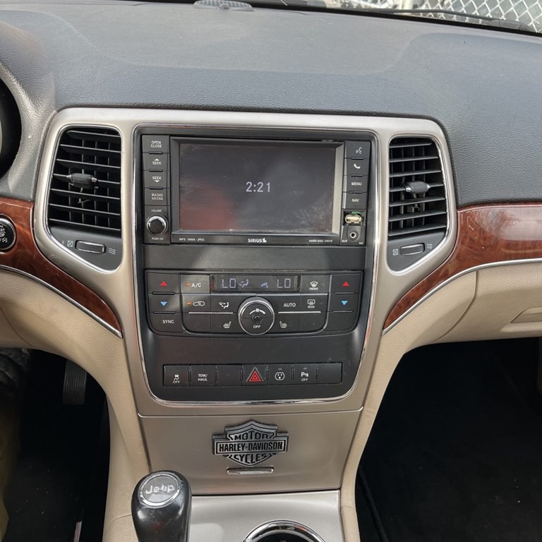 2013 Jeep Grand Cherokee Image 10