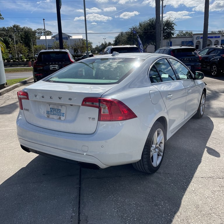2015 Volvo S60 Image 12