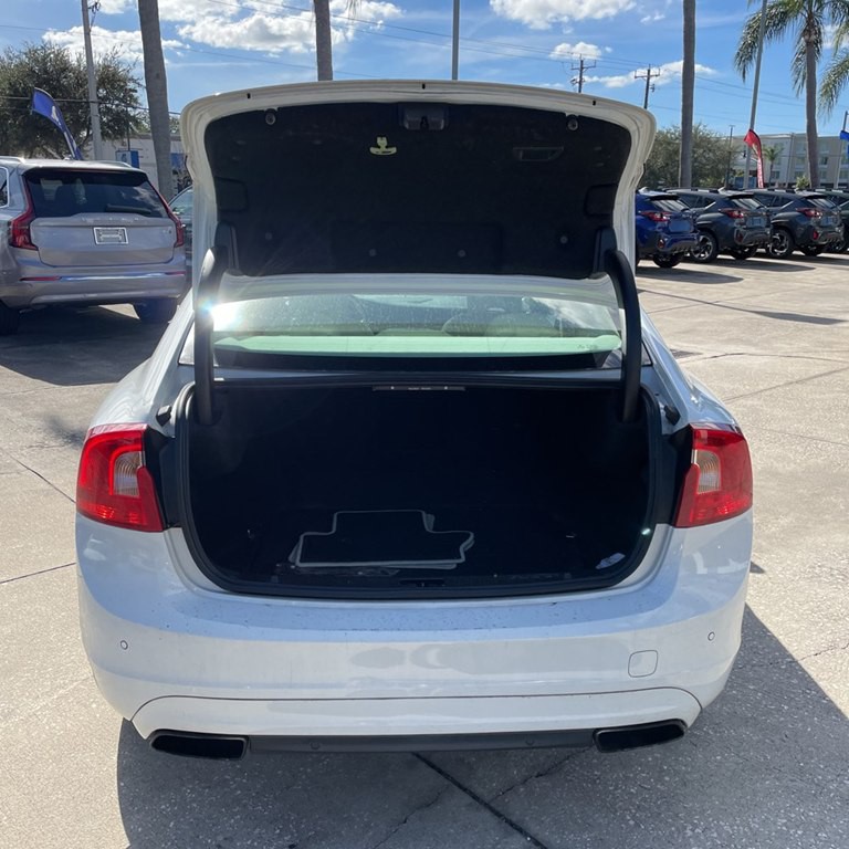 2015 Volvo S60 Image 17