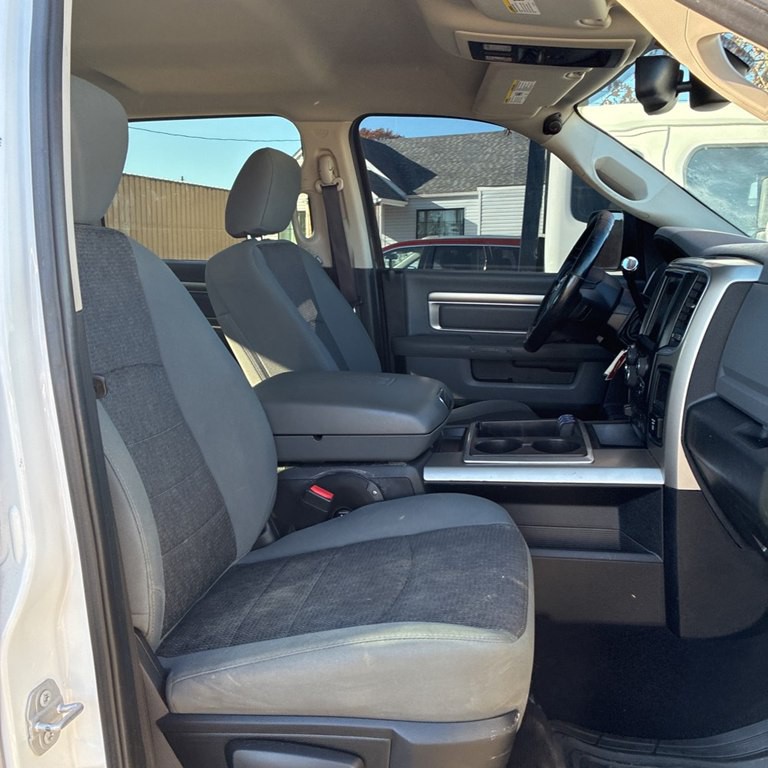 2015 RAM 2500 Image 6