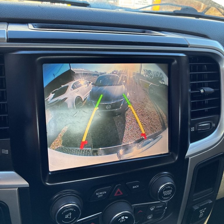 2015 RAM 2500 Image 12