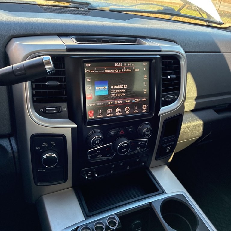 2015 RAM 2500 Image 14