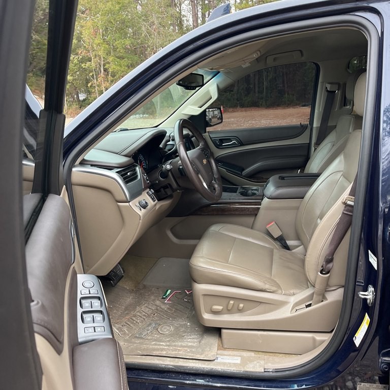 2017 Chevrolet Tahoe Image 9