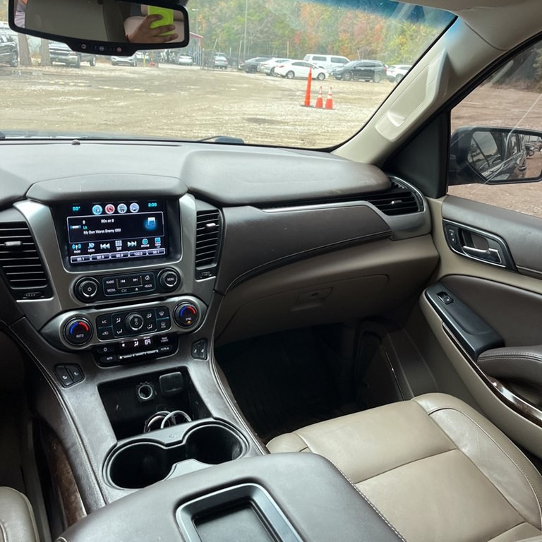 2017 Chevrolet Tahoe Image 16