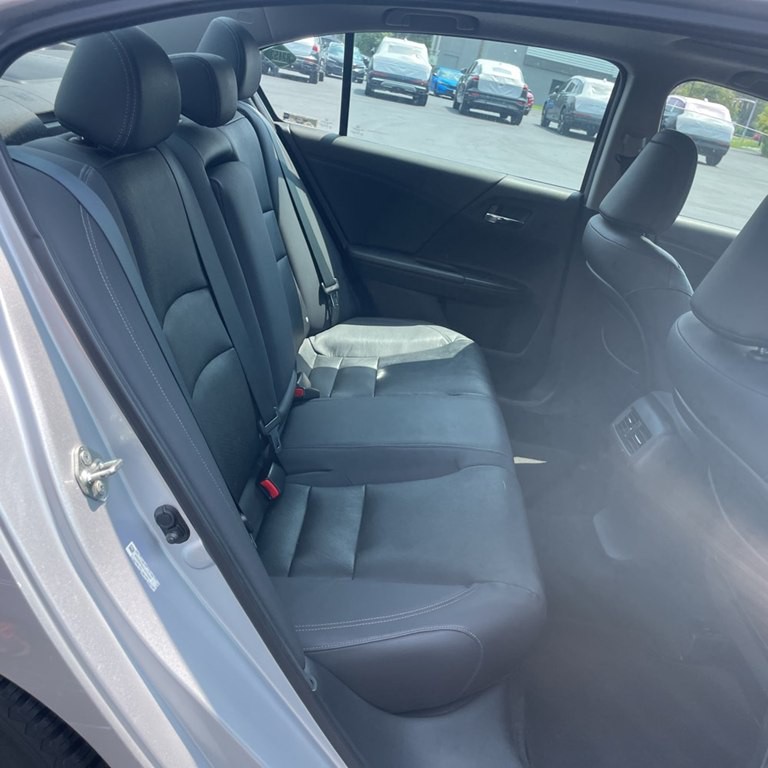 2013 Honda Accord Image 10