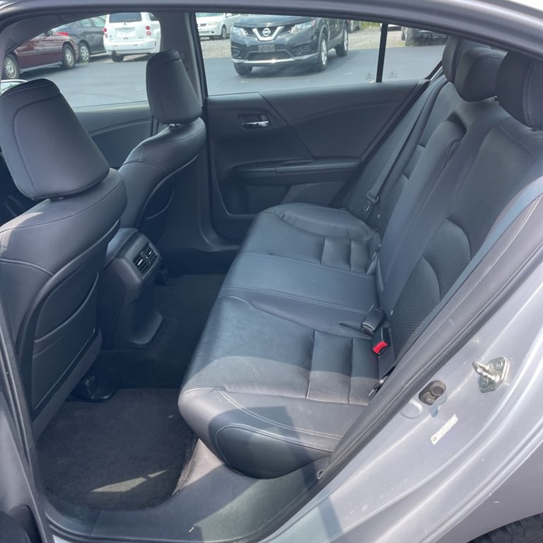 2013 Honda Accord Image 11