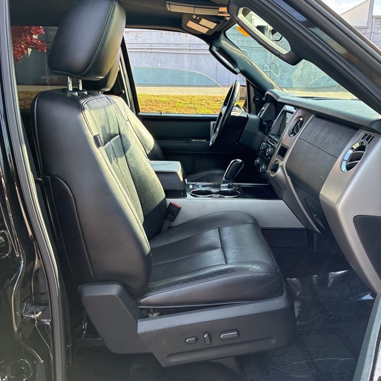 2017 Ford Expedition Image 8