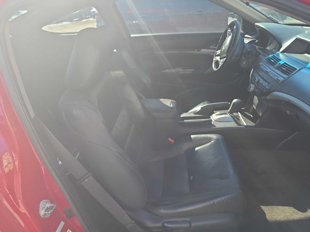 2011 Honda Accord Image 8