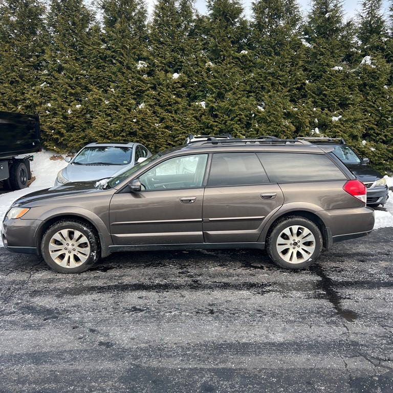 2009 Subaru Outback Image 1