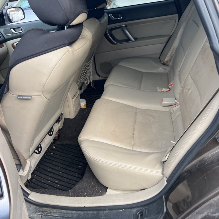 2009 Subaru Outback Image 7