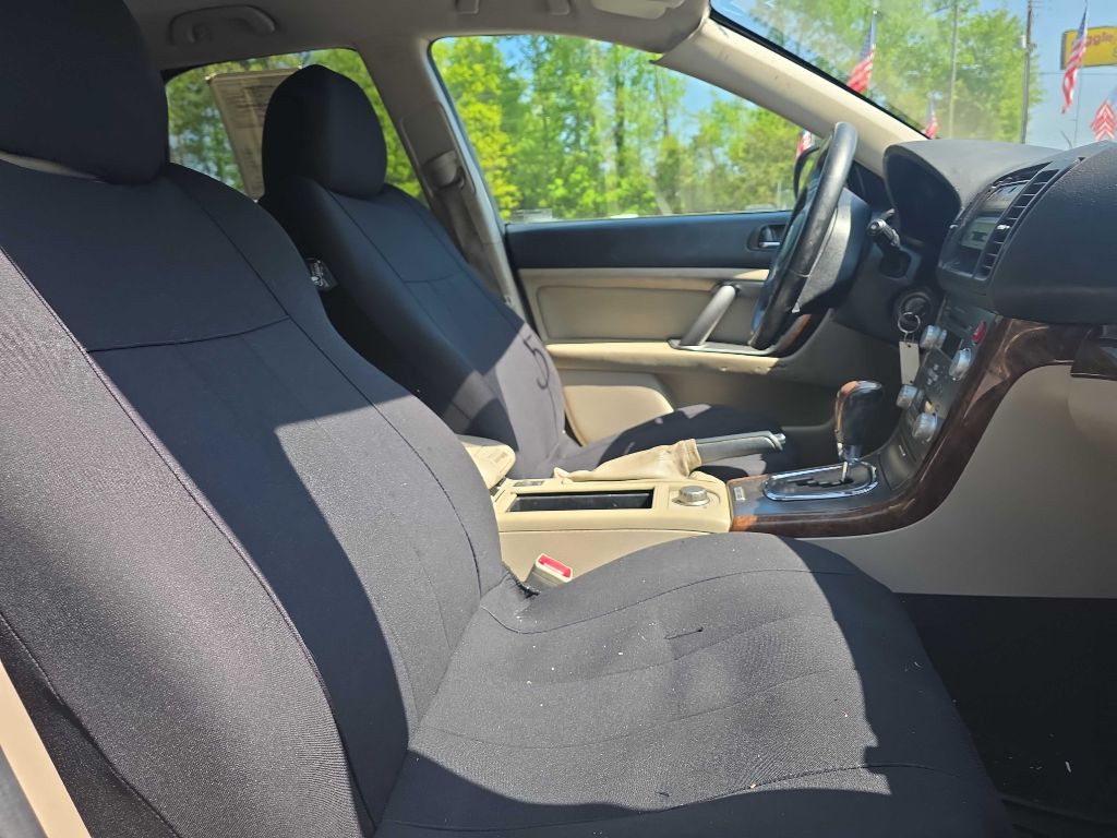 2009 Subaru Outback Image 15