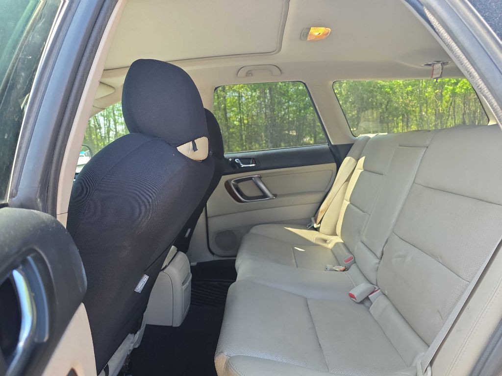 2009 Subaru Outback Image 21