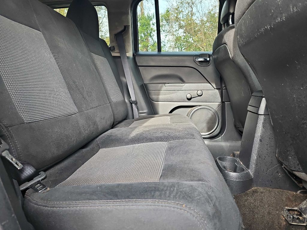 2015 Jeep Patriot Image 10