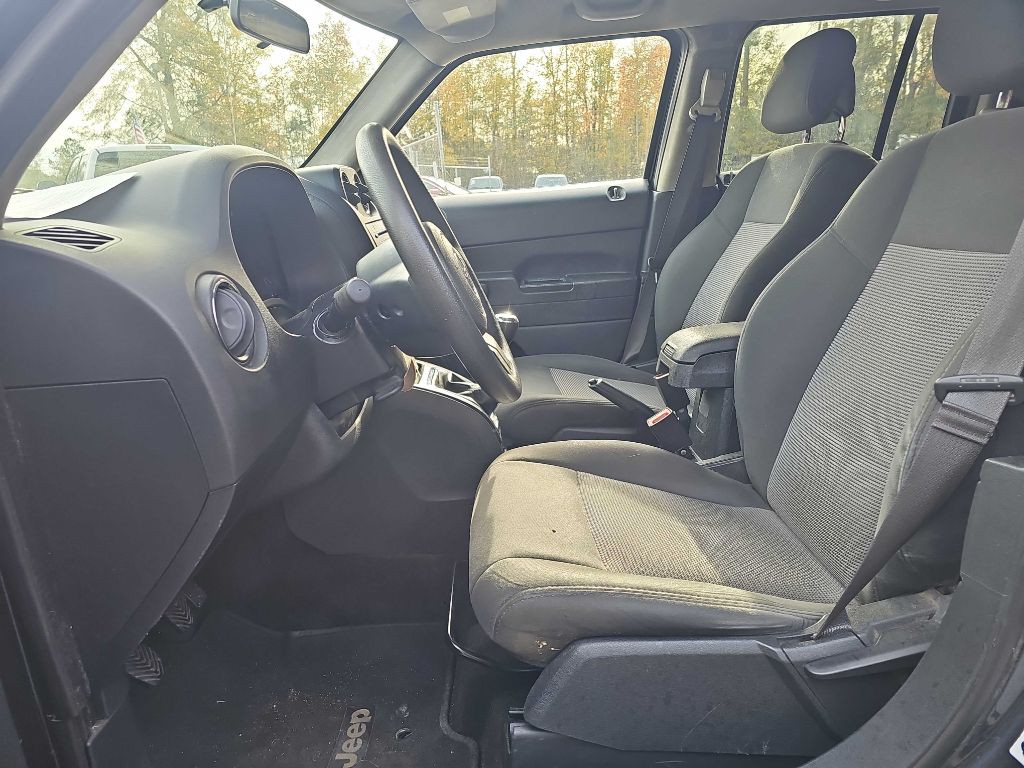 2015 Jeep Patriot Image 11