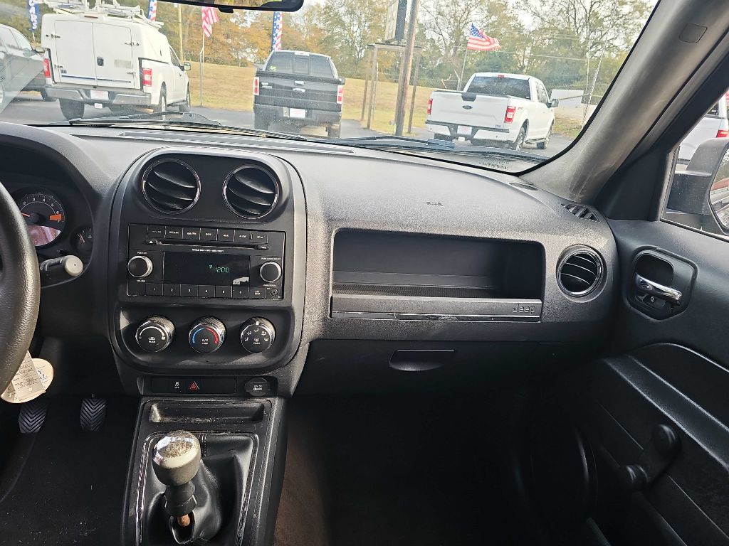 2015 Jeep Patriot Image 13