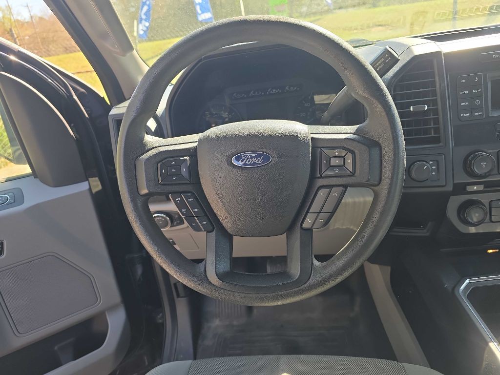 2016 Ford F-150 Image 20