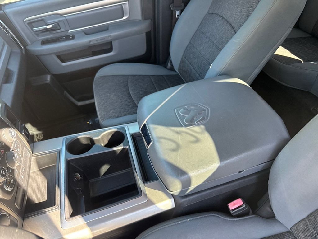 2015 RAM 1500 Image 2