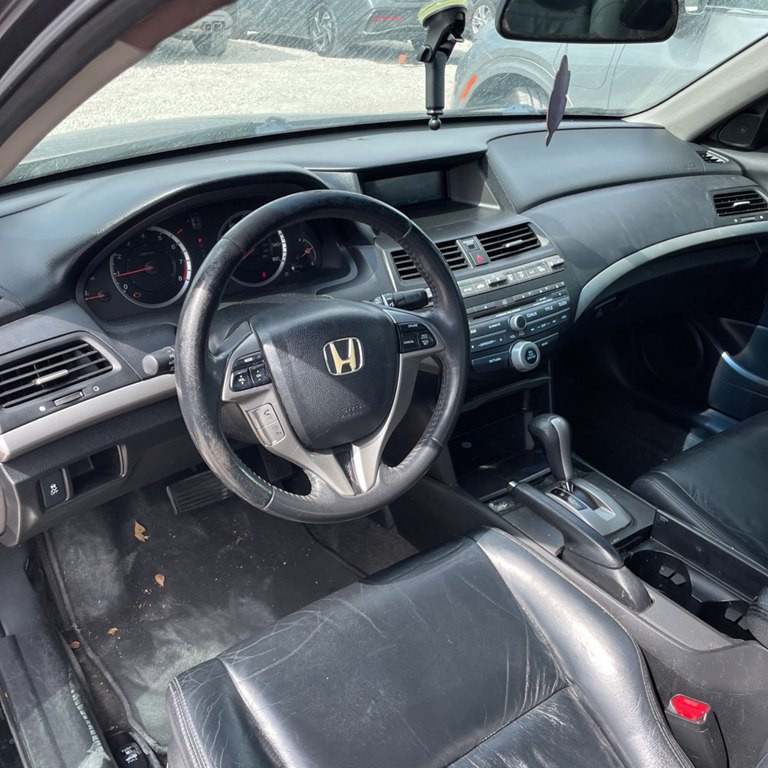 2012 Honda Accord Image 11